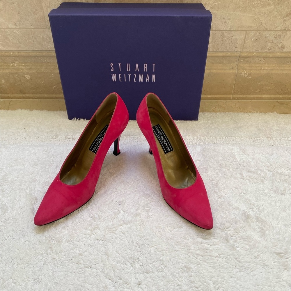 Vintage Pink Suede Stuart Weitzman Pumps